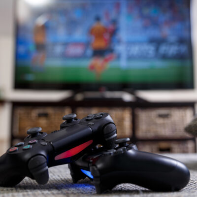 Finding an ideal gaming console for your children