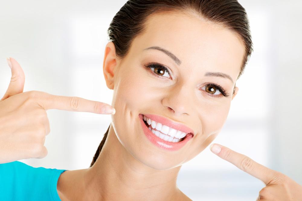 Natural Methods for Teeth Whitening