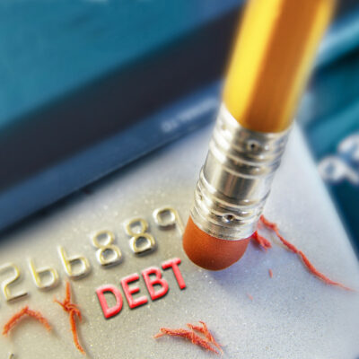 7 ways to avoid credit card debt
